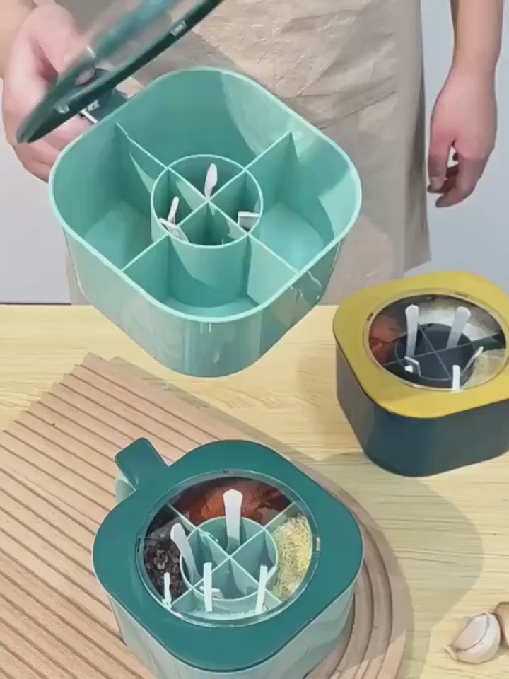 4 In 1 Partition Kitchen Seasoning Spice Box with Spoons random color